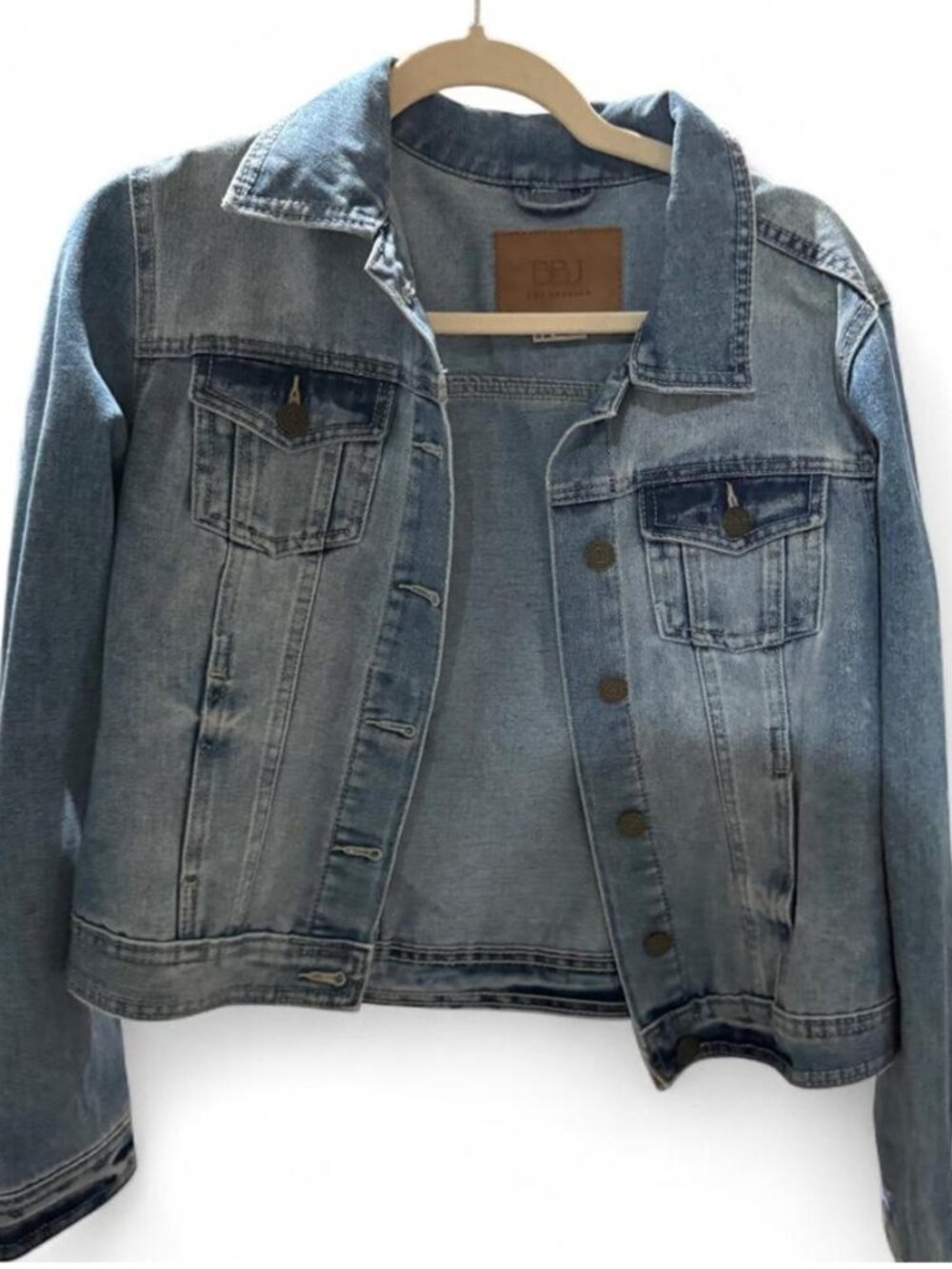Zara Women's Crop Blue Denim Jacket Size Small